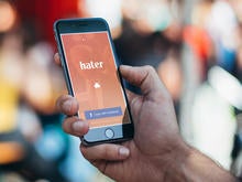 hater-app-on-phone-promo.jpg