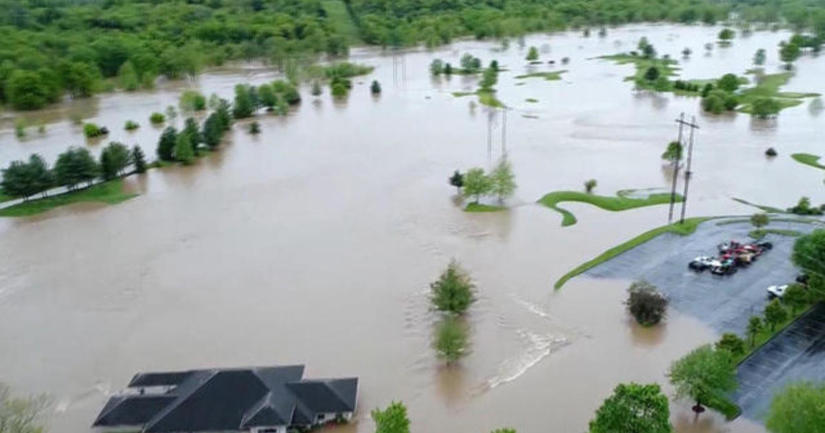 Missouri flooding leads to evacuations Videos CBS News