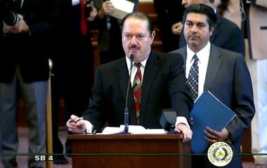 Texas passes bill banning sanctuary cities