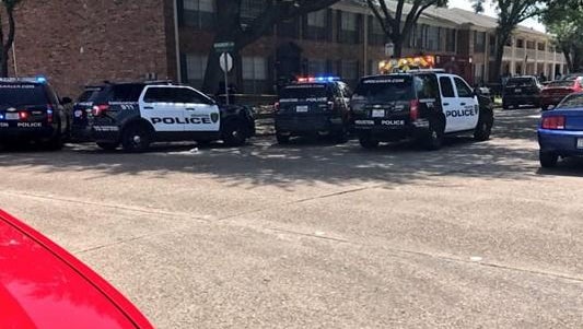 10-month-old boy fatally shot in father's arms in Houston