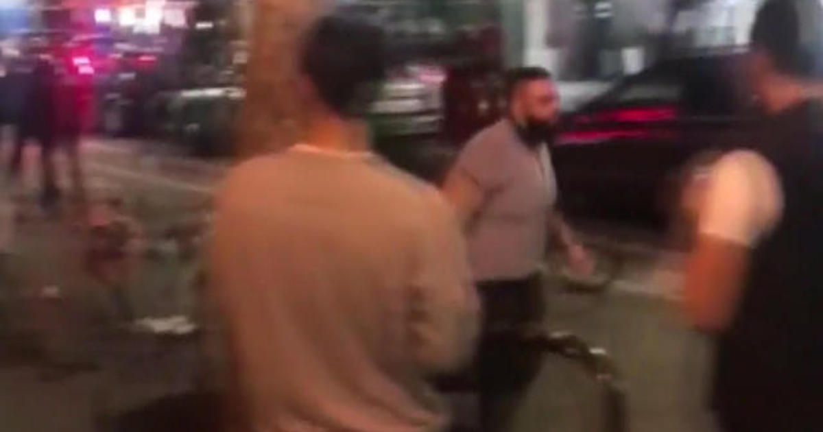 Video Of Man Punching Women Goes Viral Cbs News