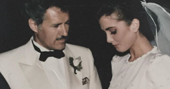 Alex Trebek's widow Jean shares heartwarming thank you message after star's death: "Your expressions have truly touched our hearts" - Alex Trebek's widow Jean shares heartwarming thank you message after star's death: "Your expressions have truly touched our hearts"