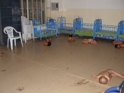 Baghdad Orphanage Horror Photo 2 Pictures Cbs News 