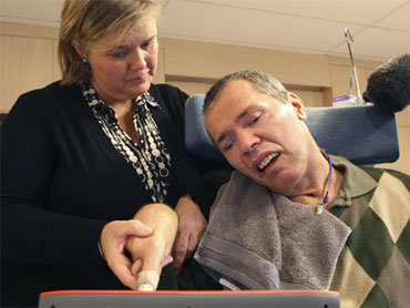 370px x 278px - Paralyzed Patient Can't Talk After All - CBS News