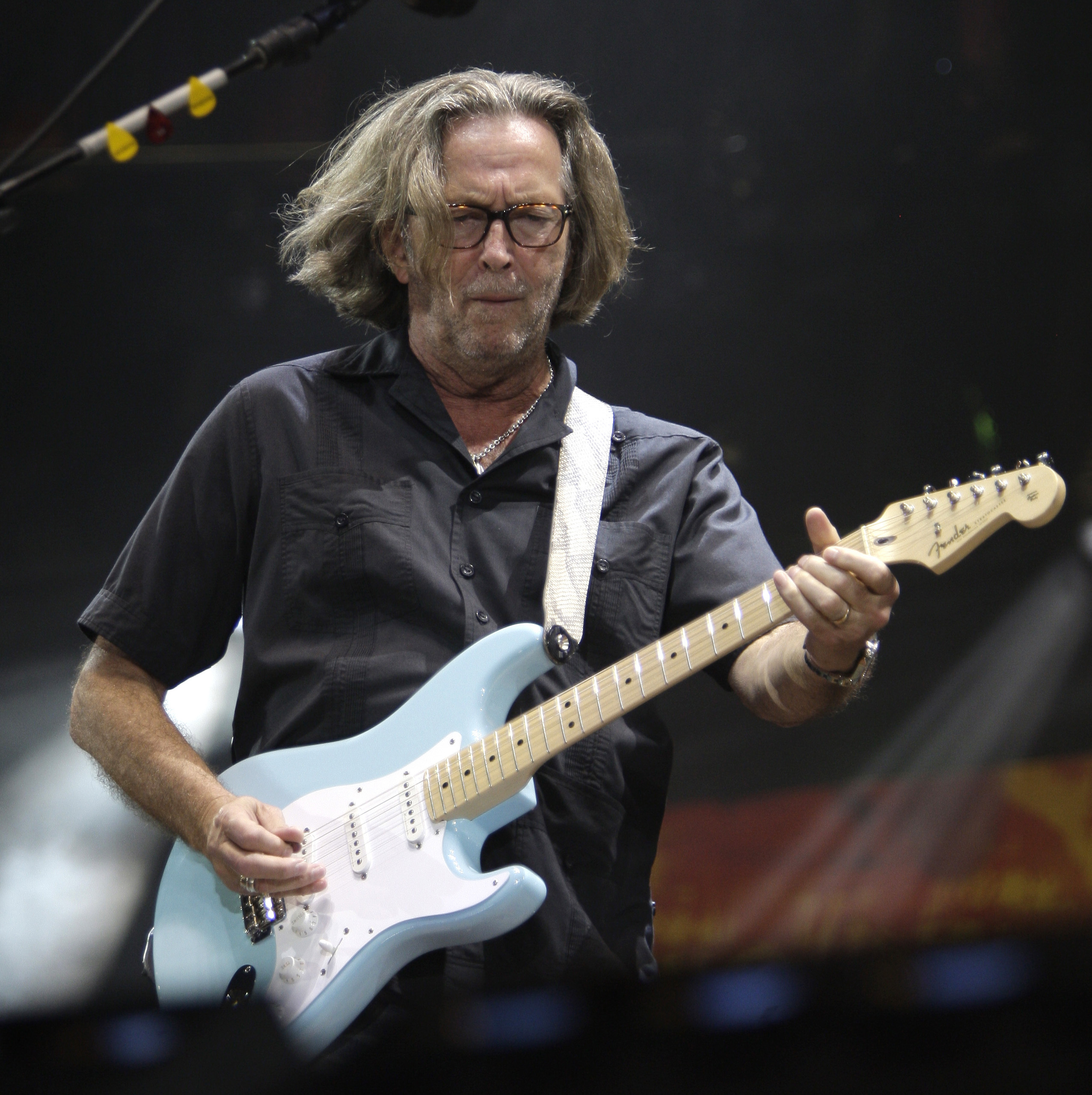 Eric Clapton's guitars sell for 2.15 million CBS News