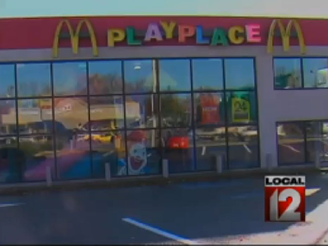 13 Year Old Charged With Alleged Rape Of 5 Year Old At Mcdonald S Cbs News