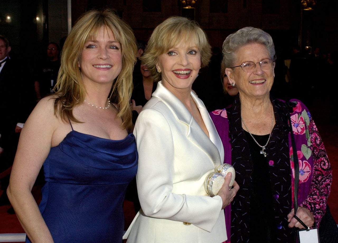 "The Brady Bunch" Famous TV moms Pictures CBS News