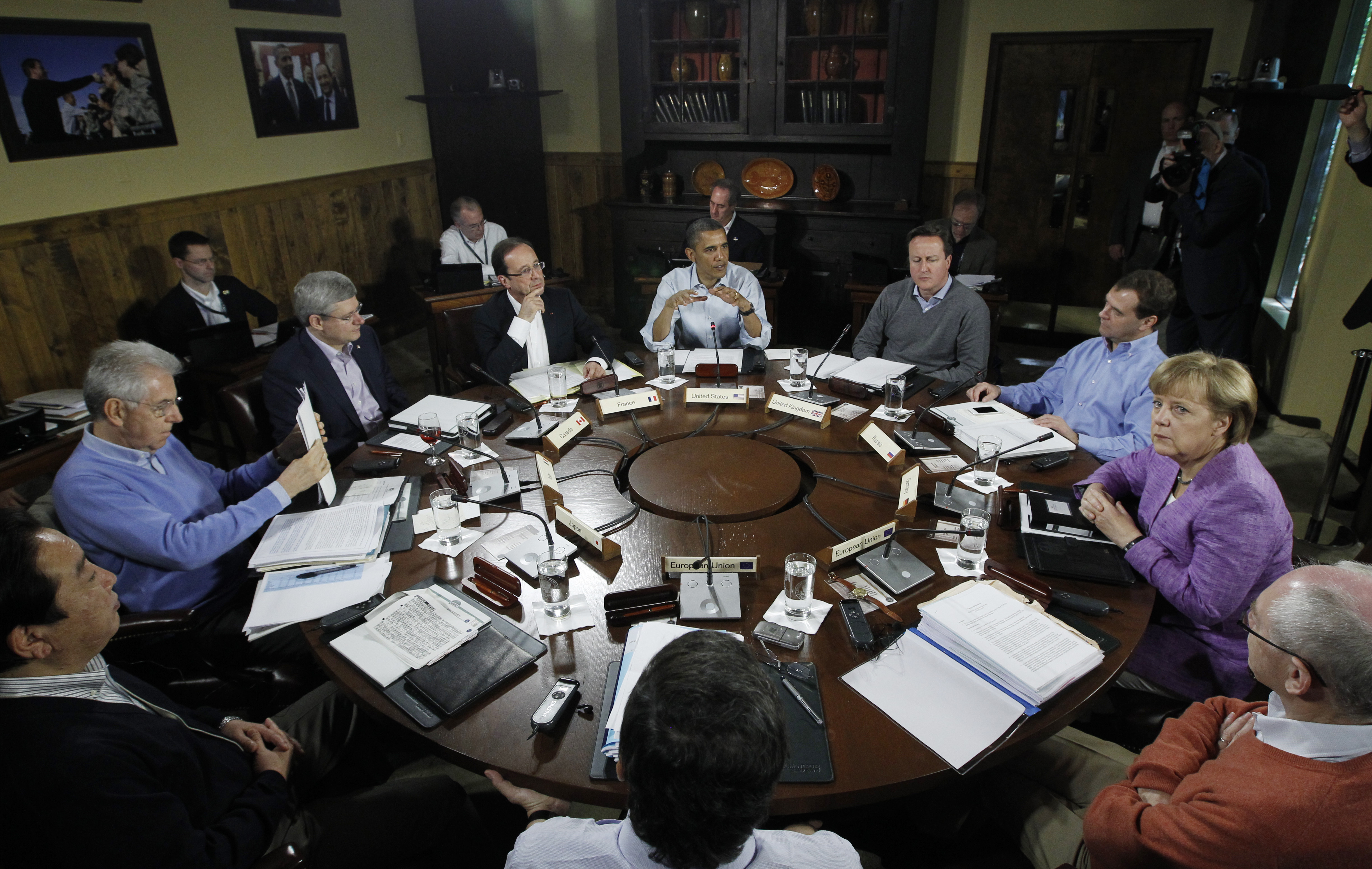 At Camp David G8 meeting, leaders "unified" on Iran CBS News