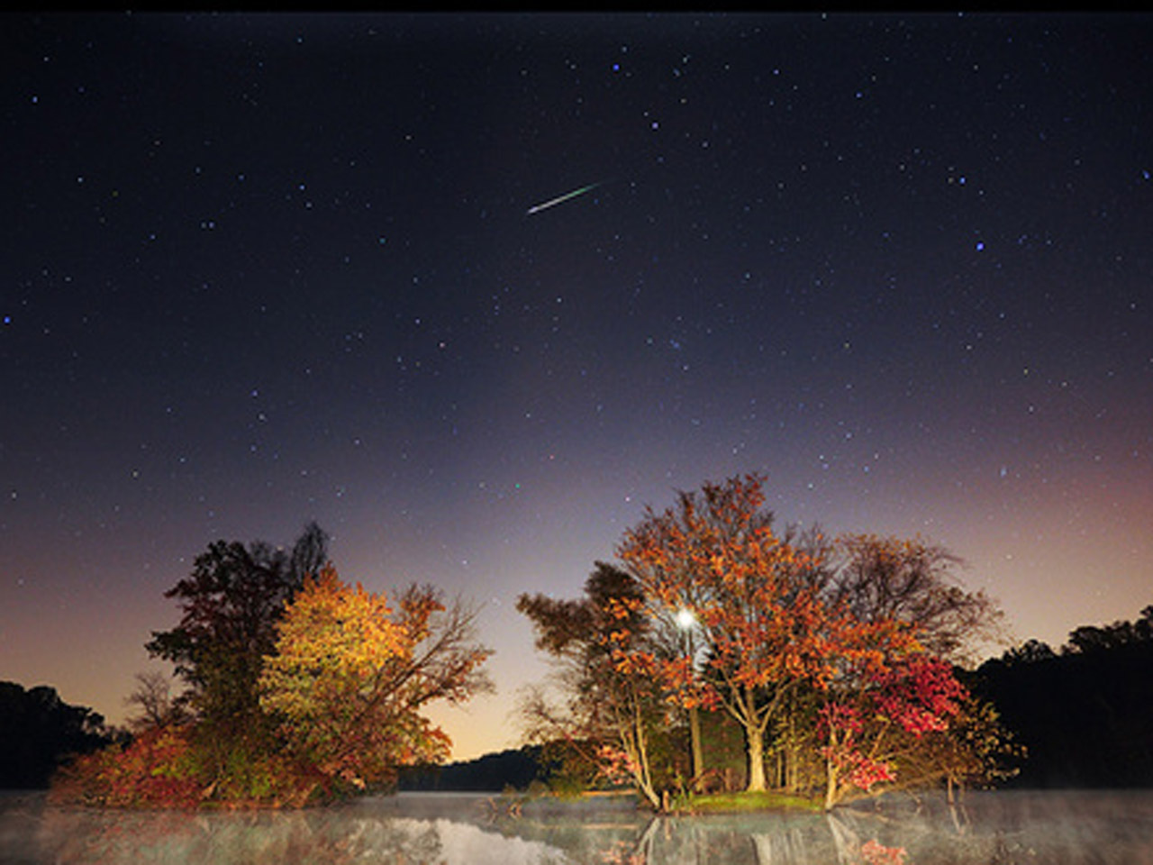 Meteor shower from Halley's comet peaks this weekend CBS News