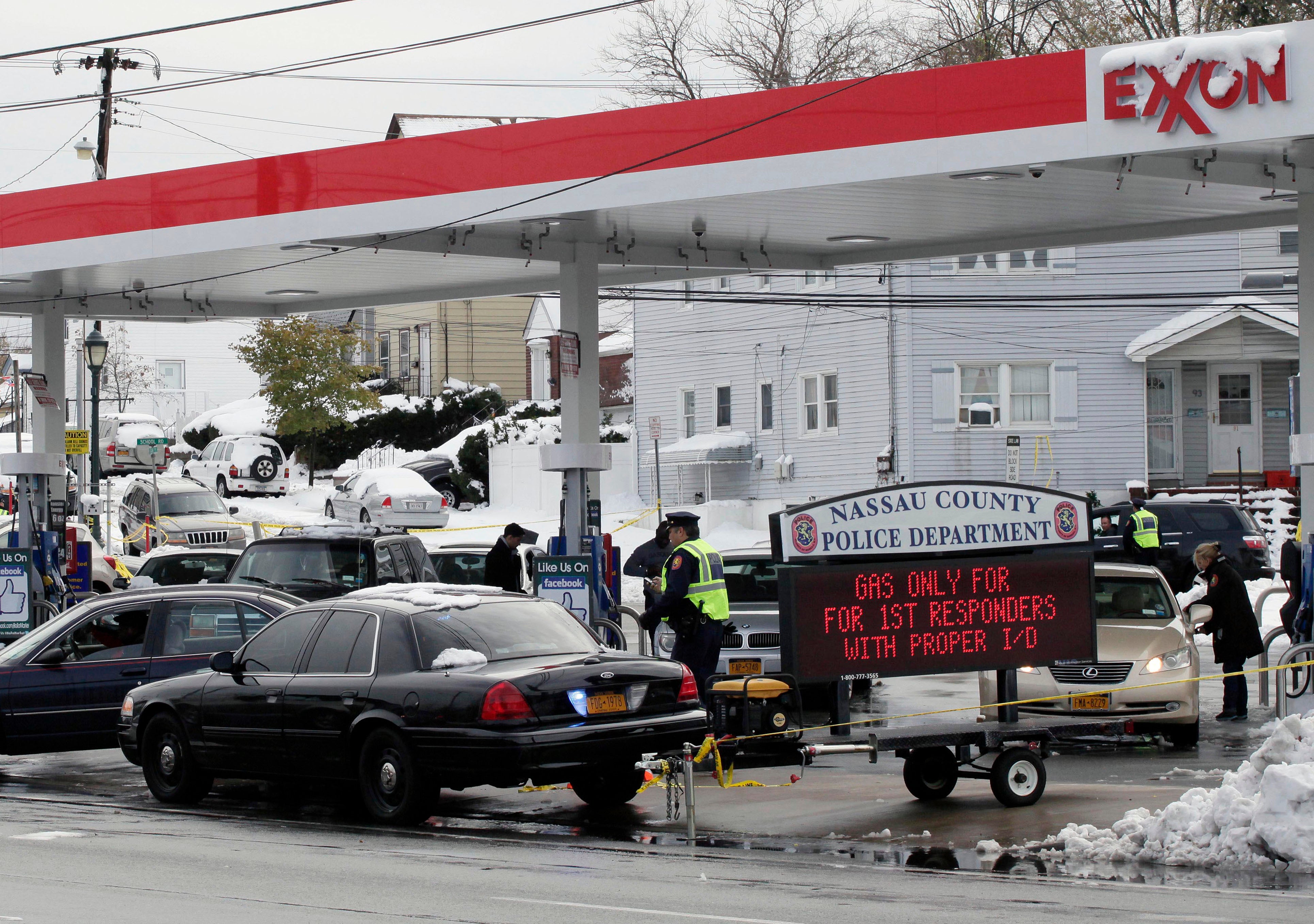 NYC, Long Island to start rationing gasoline as state's Sandy damage