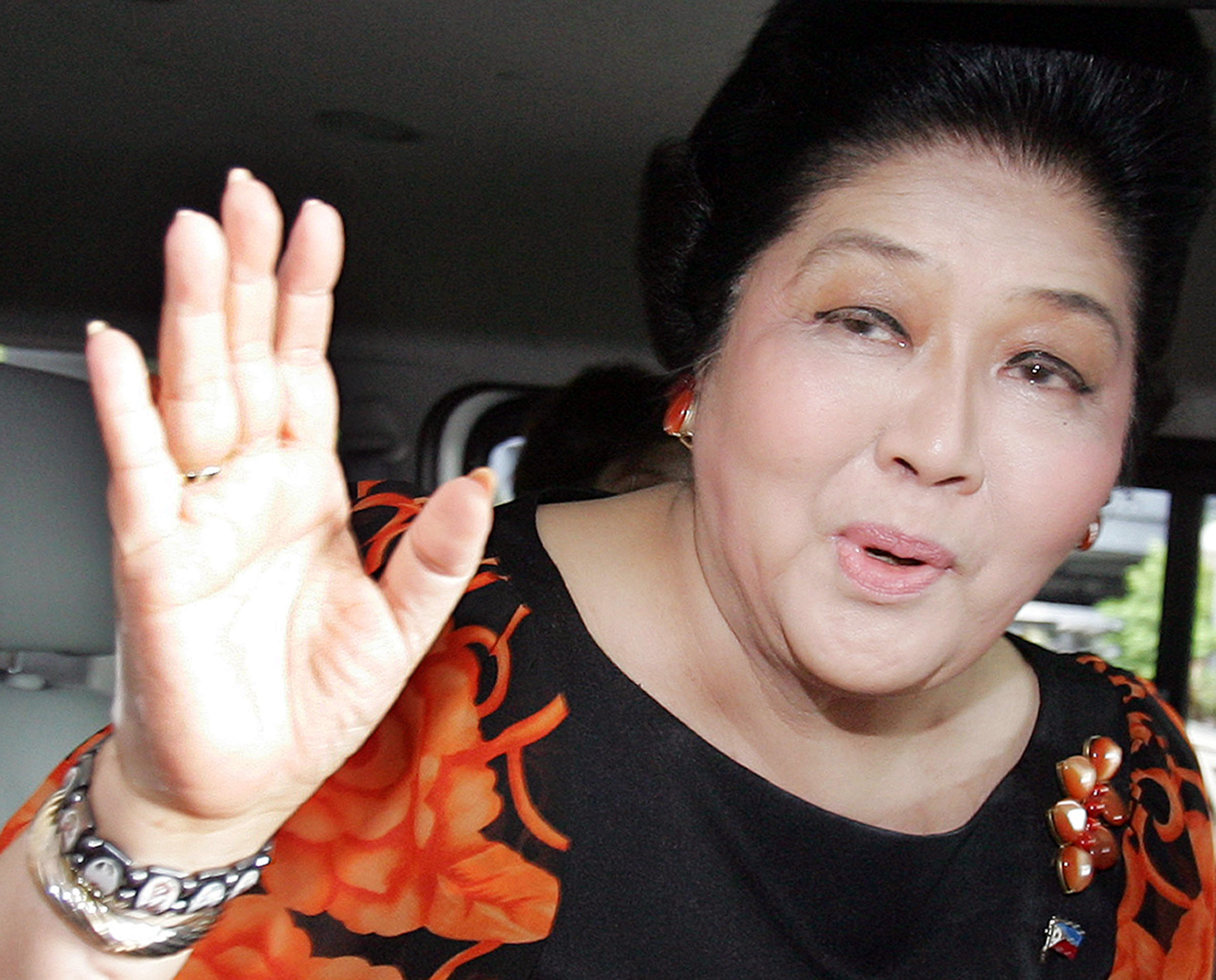 Imelda Marcos Former Secretary Charged With Selling Valuable Artworks
