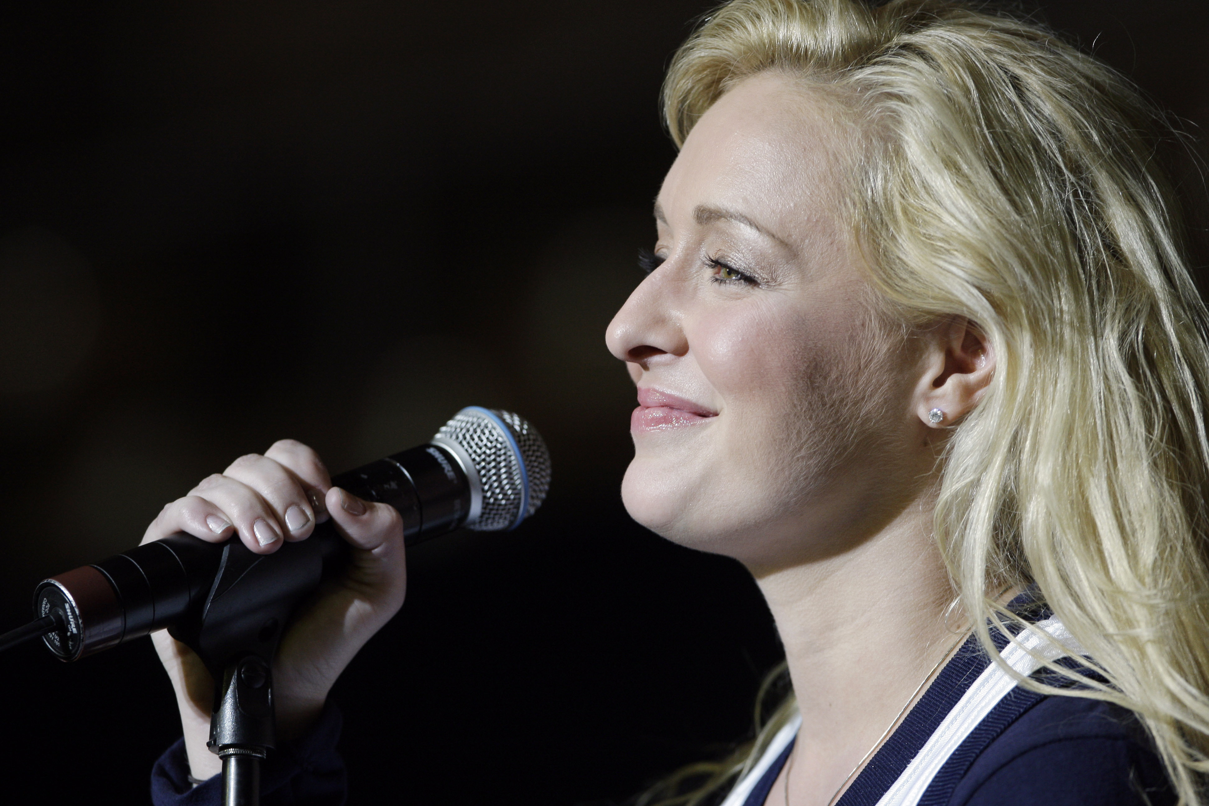 3888px x 2592px - Mindy McCready's personal demons overshadowed early success ...