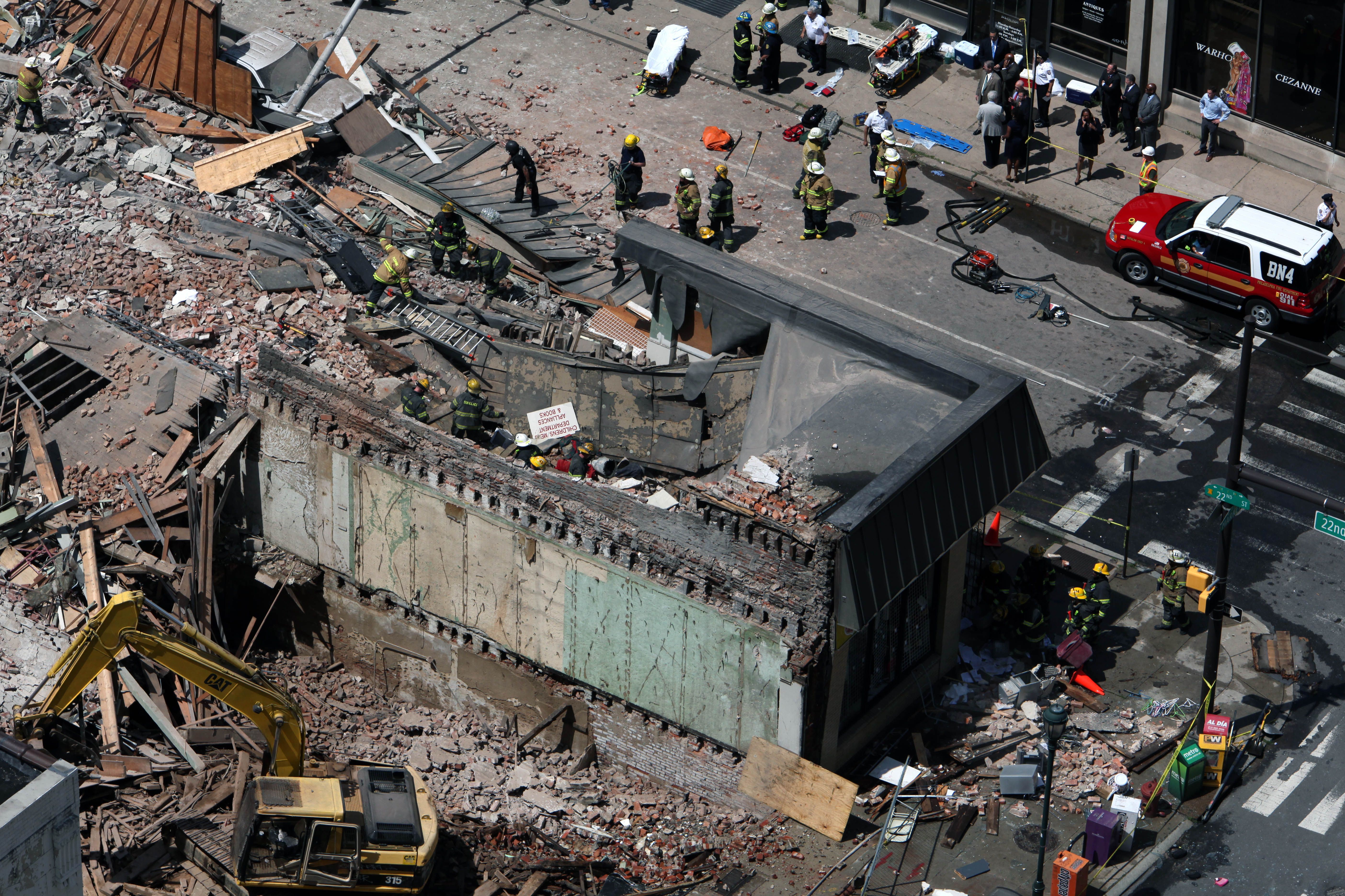 Mayor 6 dead in Philly building collapse CBS News