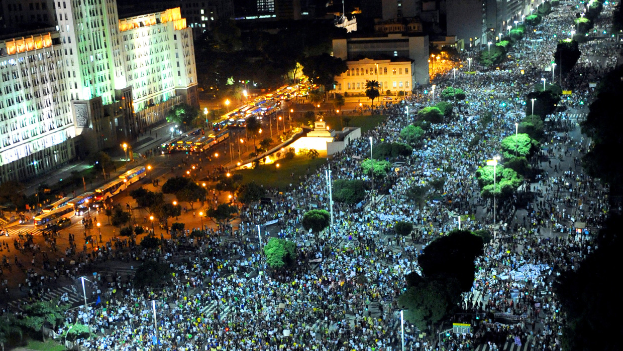 Brazil protests expand to over one million people CBS News