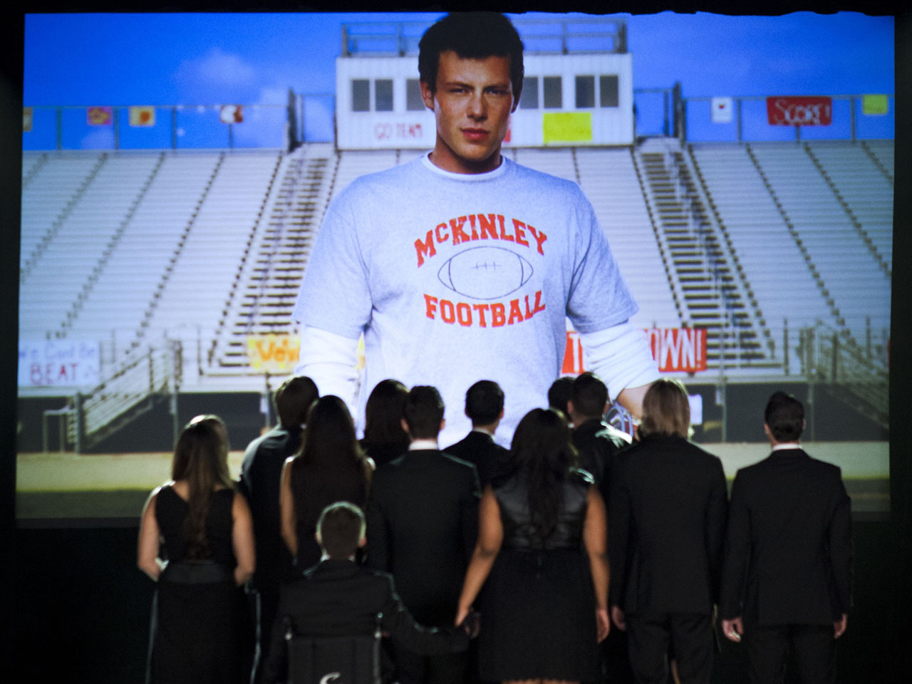 Glee The Emotional Goodbye To Finn Hudson Cbs News