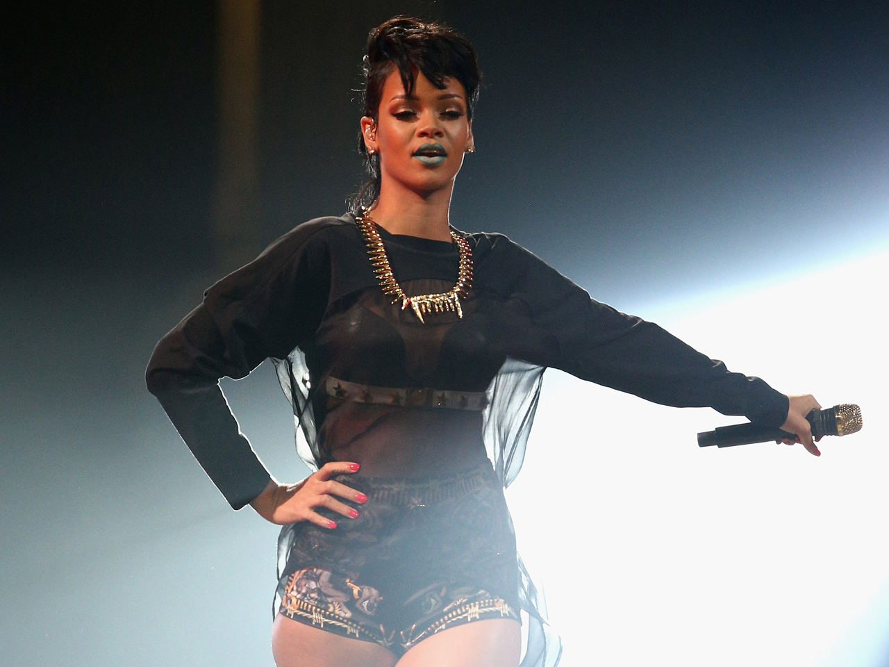 Thai Bar Owner Arrested Following Rihanna S Tweets Cbs News