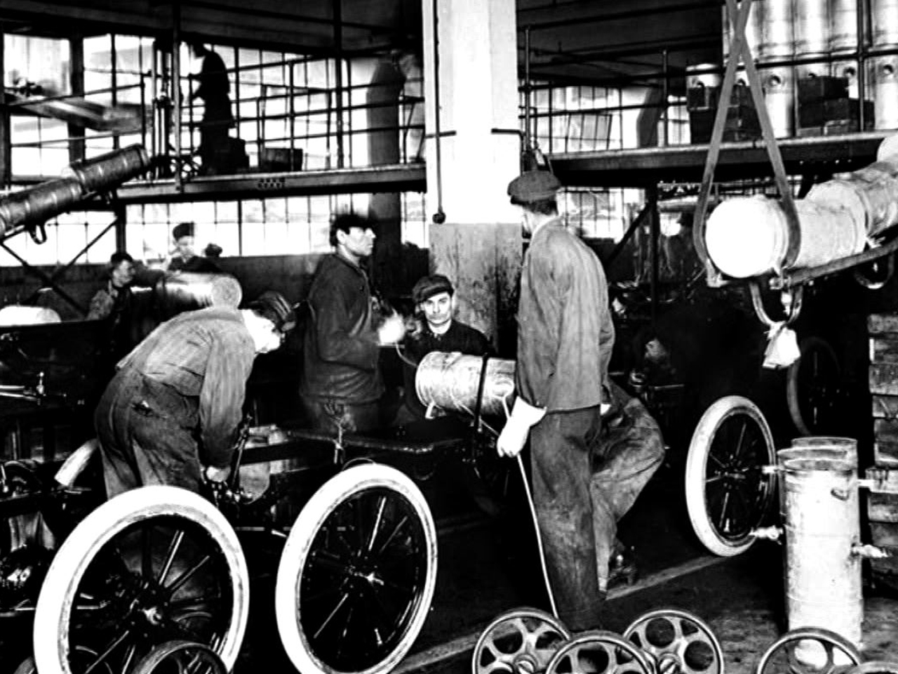 Henry Ford's assembly line: How it's still rolling along 100 years
