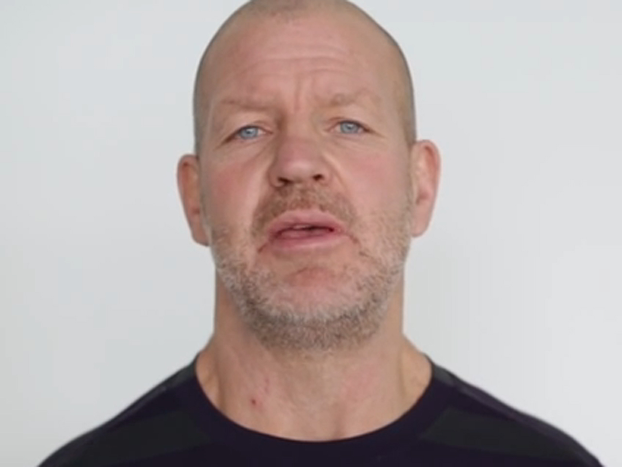 Lululemon founder Chip Wilson issues apology following thigh-rubbing ...