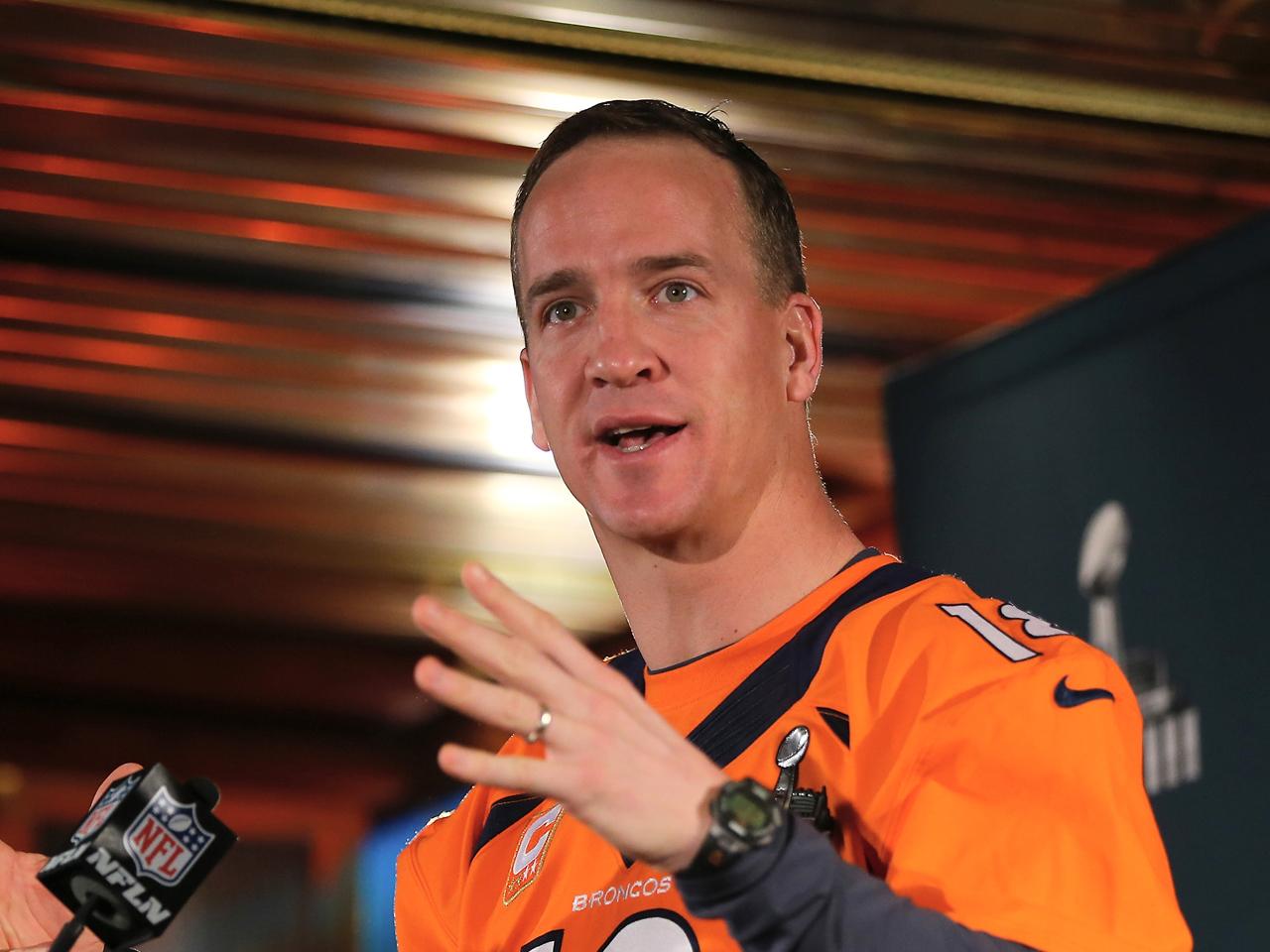 Peyton Manning wins record 5th MVP award ahead of Super Bowl 2014 CBS