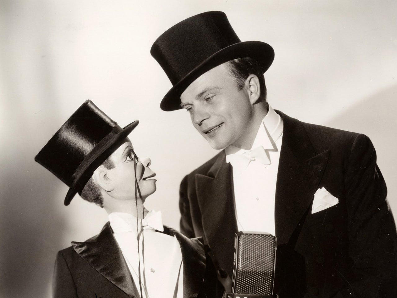 Almanac Edgar Bergen CBS News