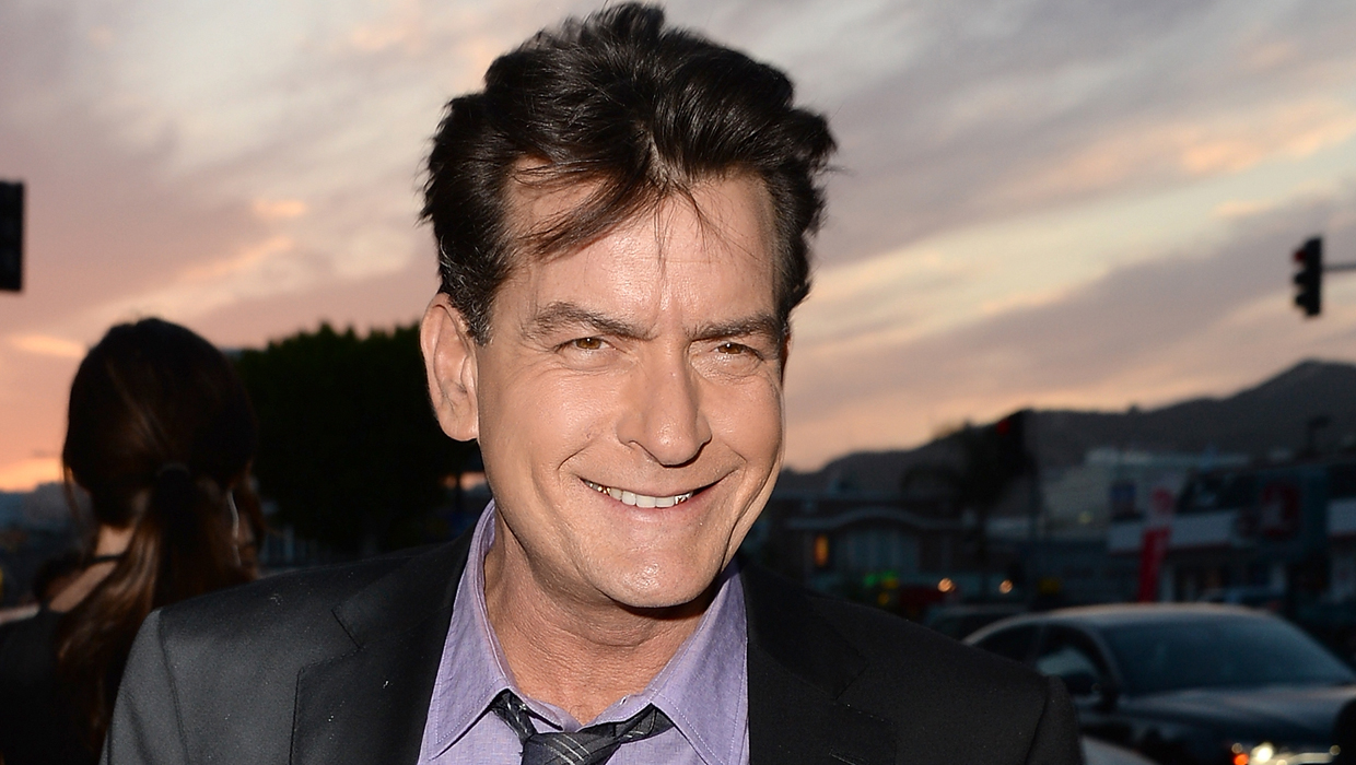 Charlie Sheen Splits From Fiancee Brett Rossi Cbs News 