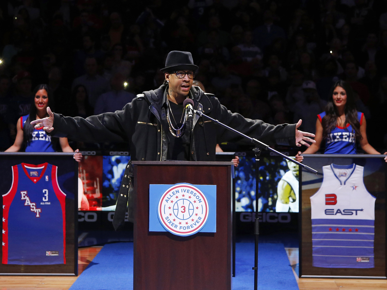 philadelphia 76ers retired numbers