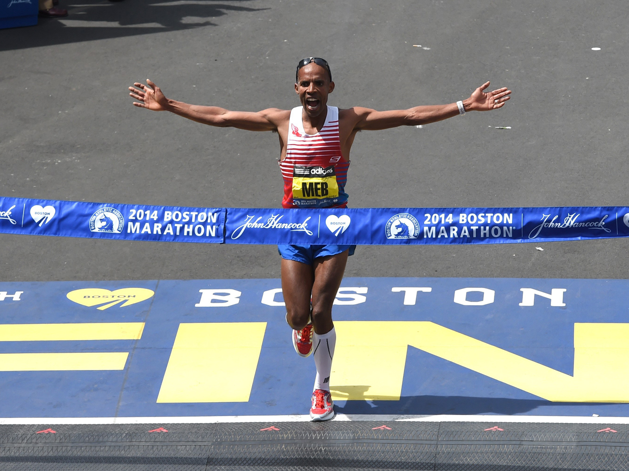 American Meb Keflezighi wins the 2014 Boston Marathon CBS News