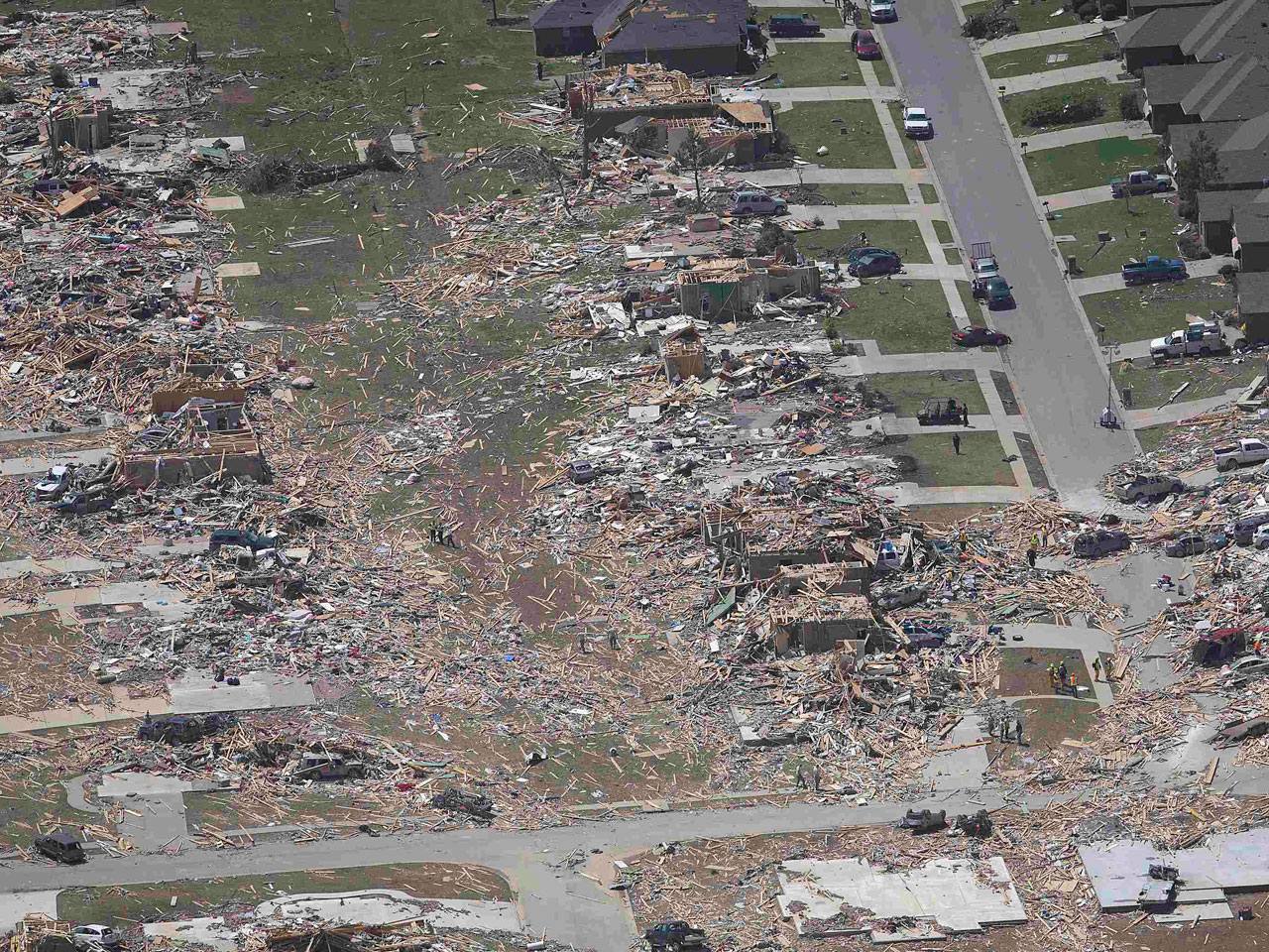 Killer Tornadoes Tear Through Swaths Of South, Midwest - CBS News