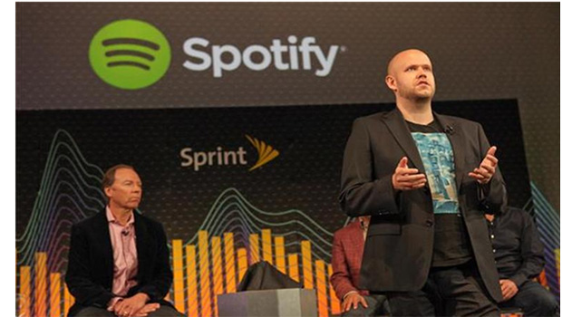 how does a spotify family plan work