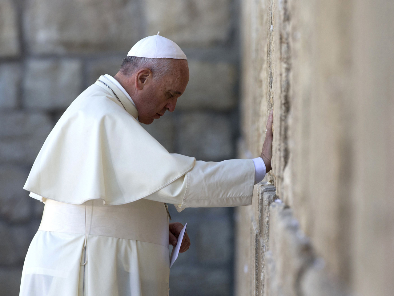 first pope to visit israel