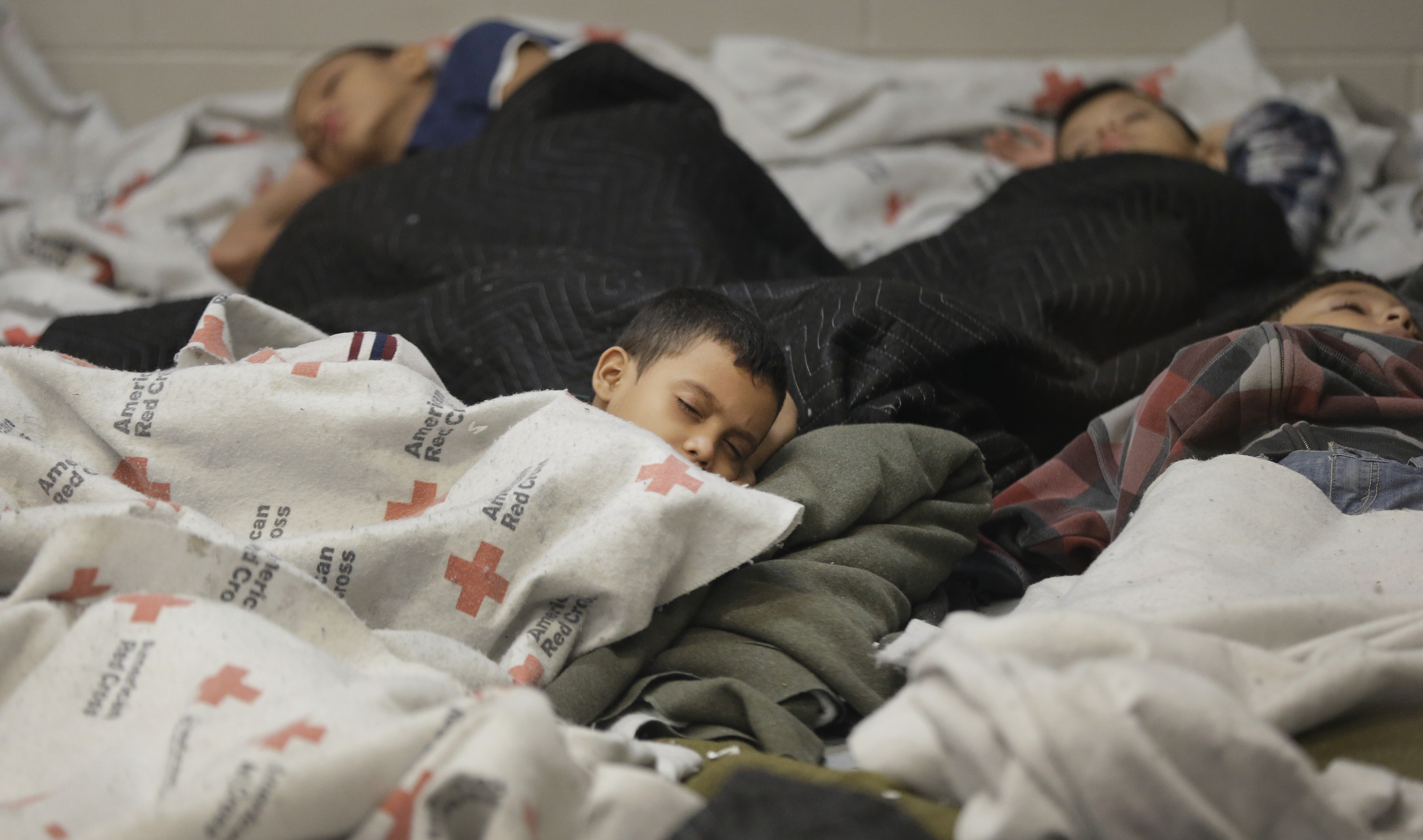 residents-balk-at-their-areas-housing-new-child-immigrants-cbs-news