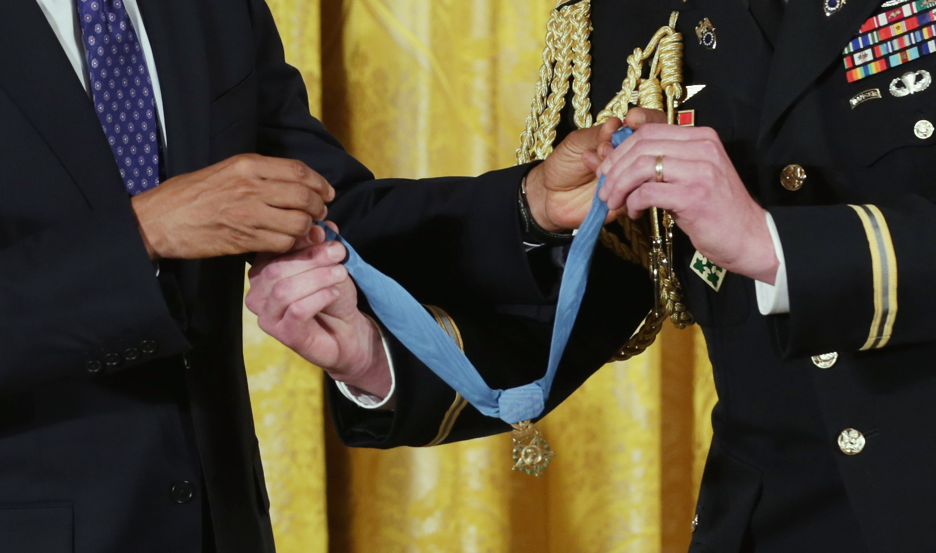 Obama Awards Medal Of Honor To Civil War Hero Cbs News