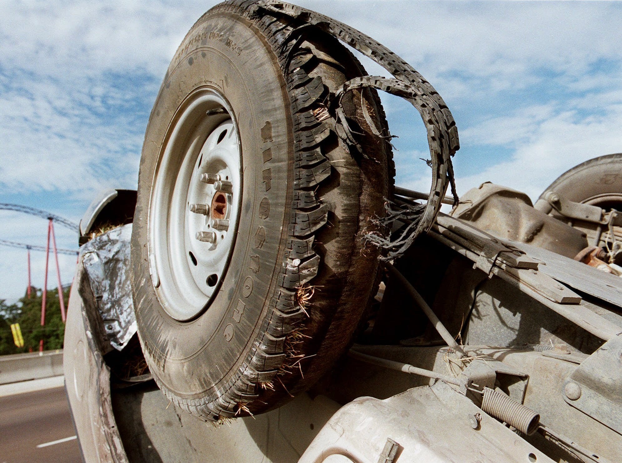 Unsafe tires a deadly risk on U.S. roads CBS News