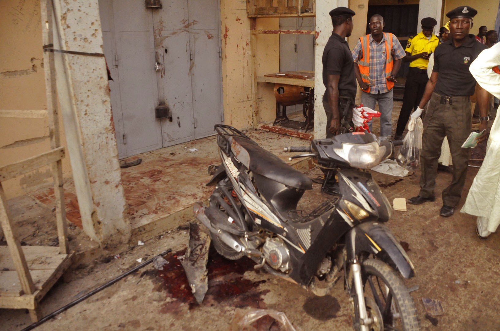 Nigerian City Rocked By Two Deadly Explosions Cbs News