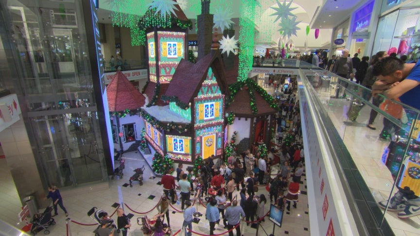 Philippines Mall 2022 Christmas Christmas, Holiday Shopping Online Trends Has Malls Trying New Tricks - Cbs  News