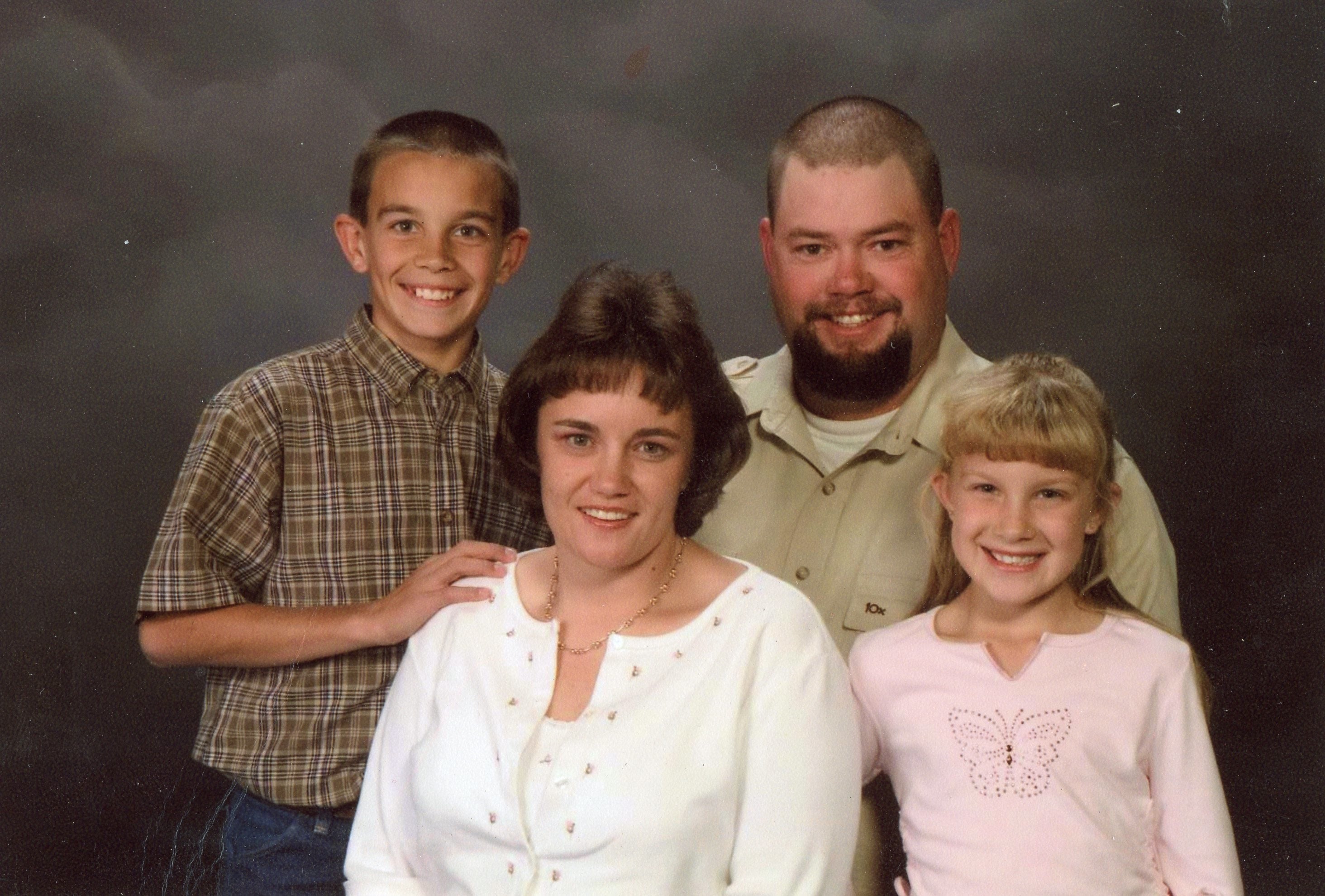 "48 Hours" Live to Tell Sole Survivor CBS News