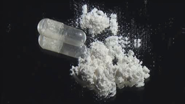 Banzai Helder op Orkaan Wesleyan overdoses highlight risks of party drug "Molly" - CBS News