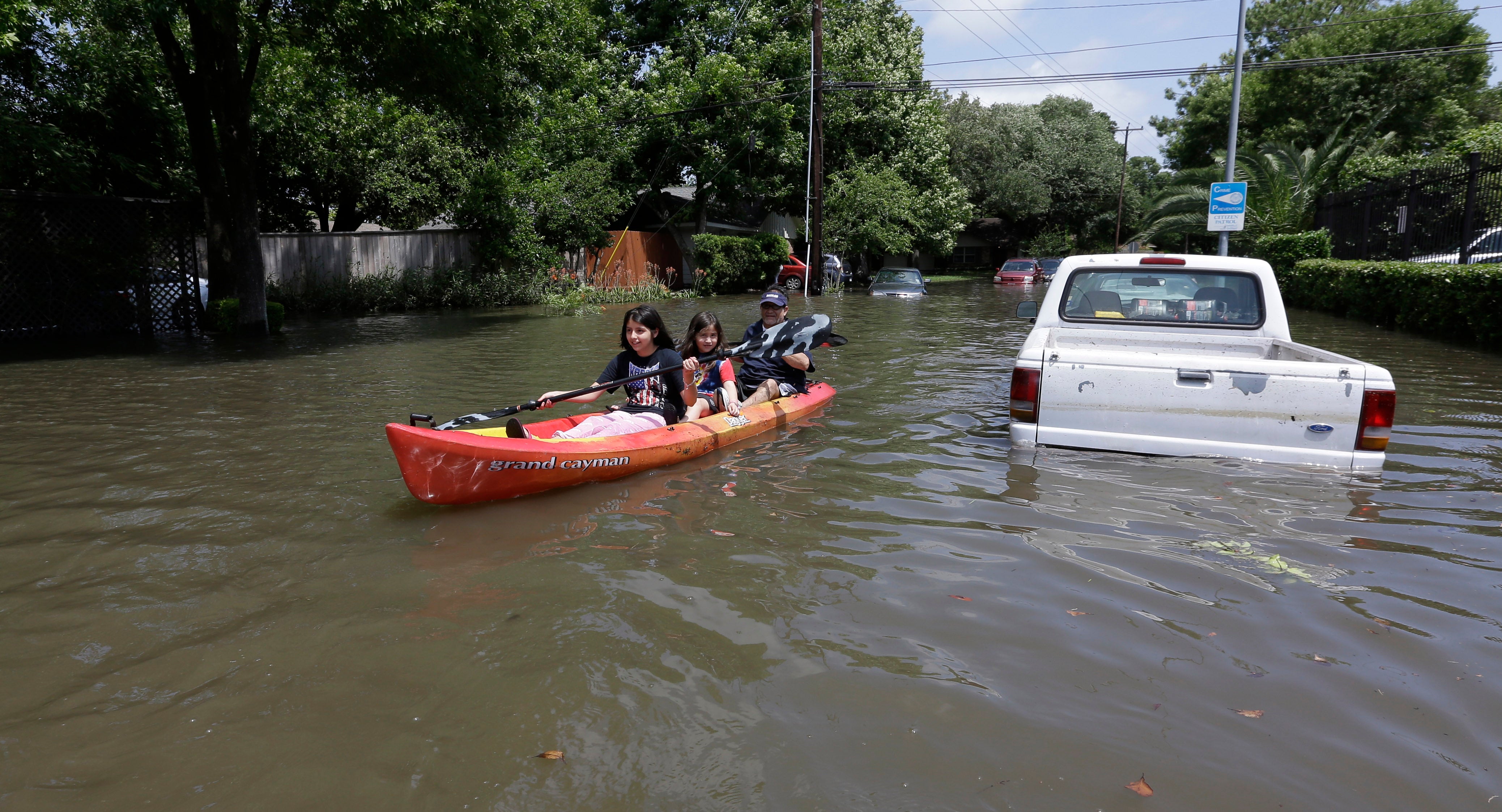 Ford Dealership San Antonio >> Did climate change, El Nino make Texas floods worse? - CBS ... Ford Dealership San Antonio >> Did climate change, El Nino make Texas floods worse? - CBS ...