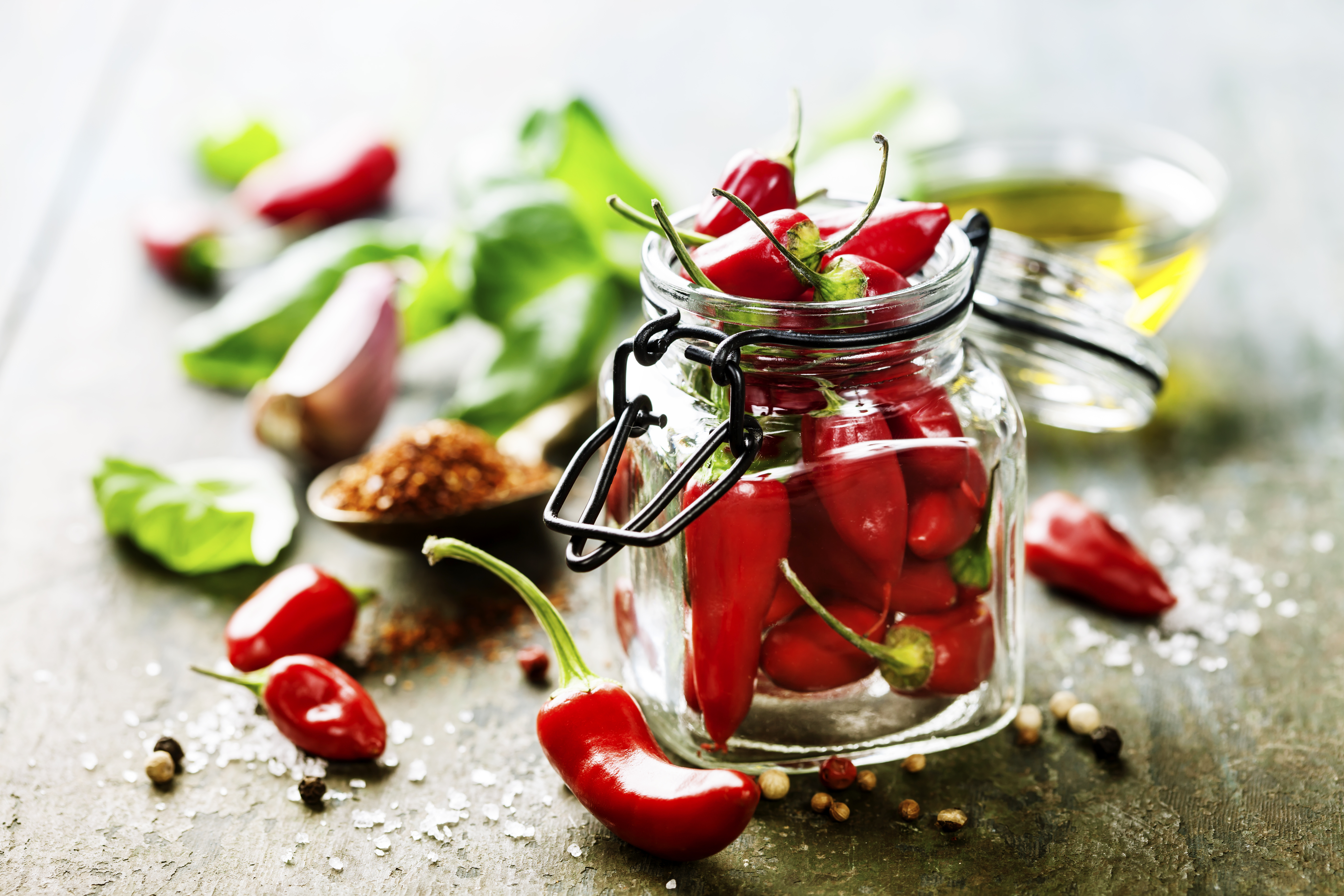 Could eating spicy food help you live longer? - CBS News