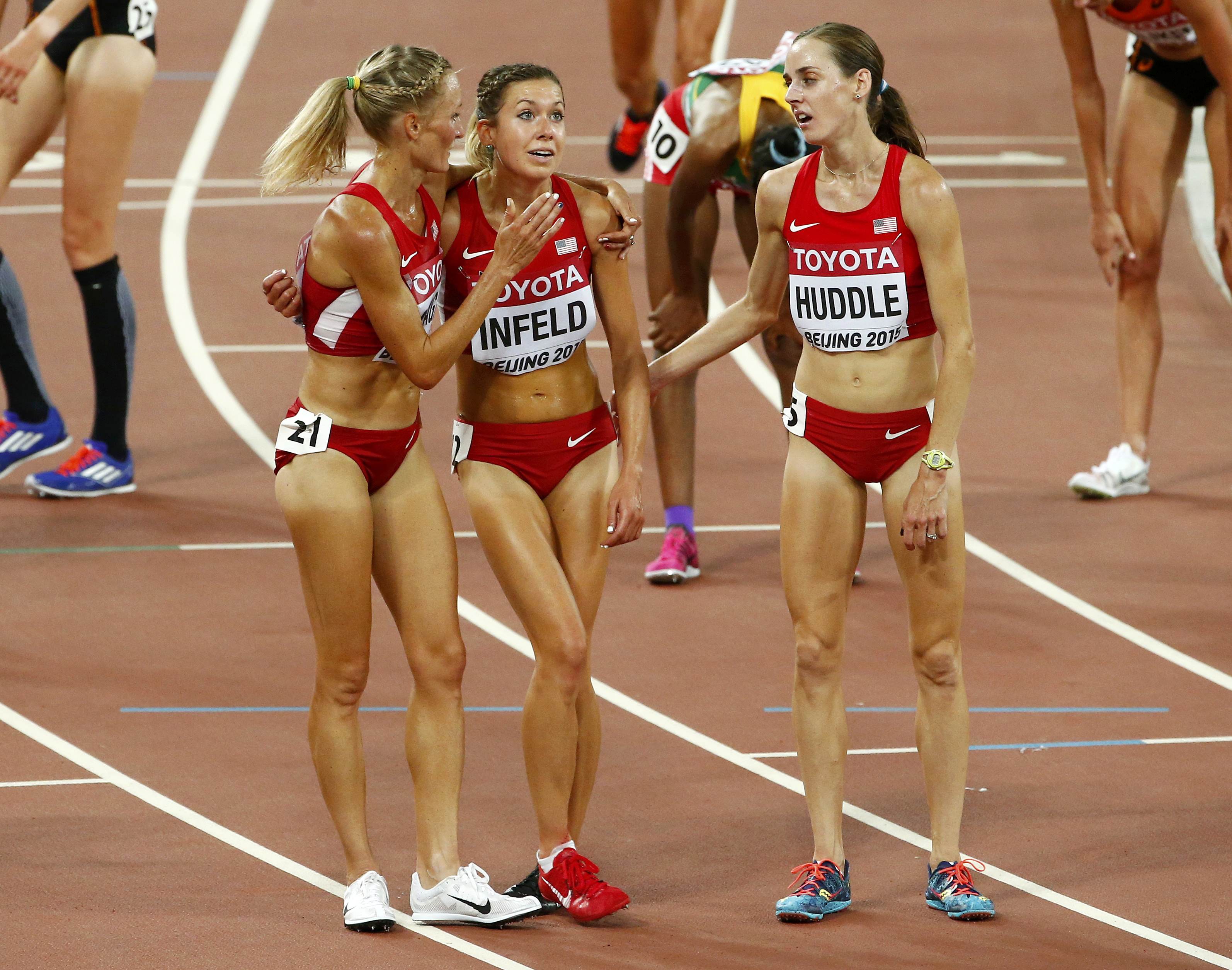 Molly Huddle American Runner Celebrates Early Loses World 2472
