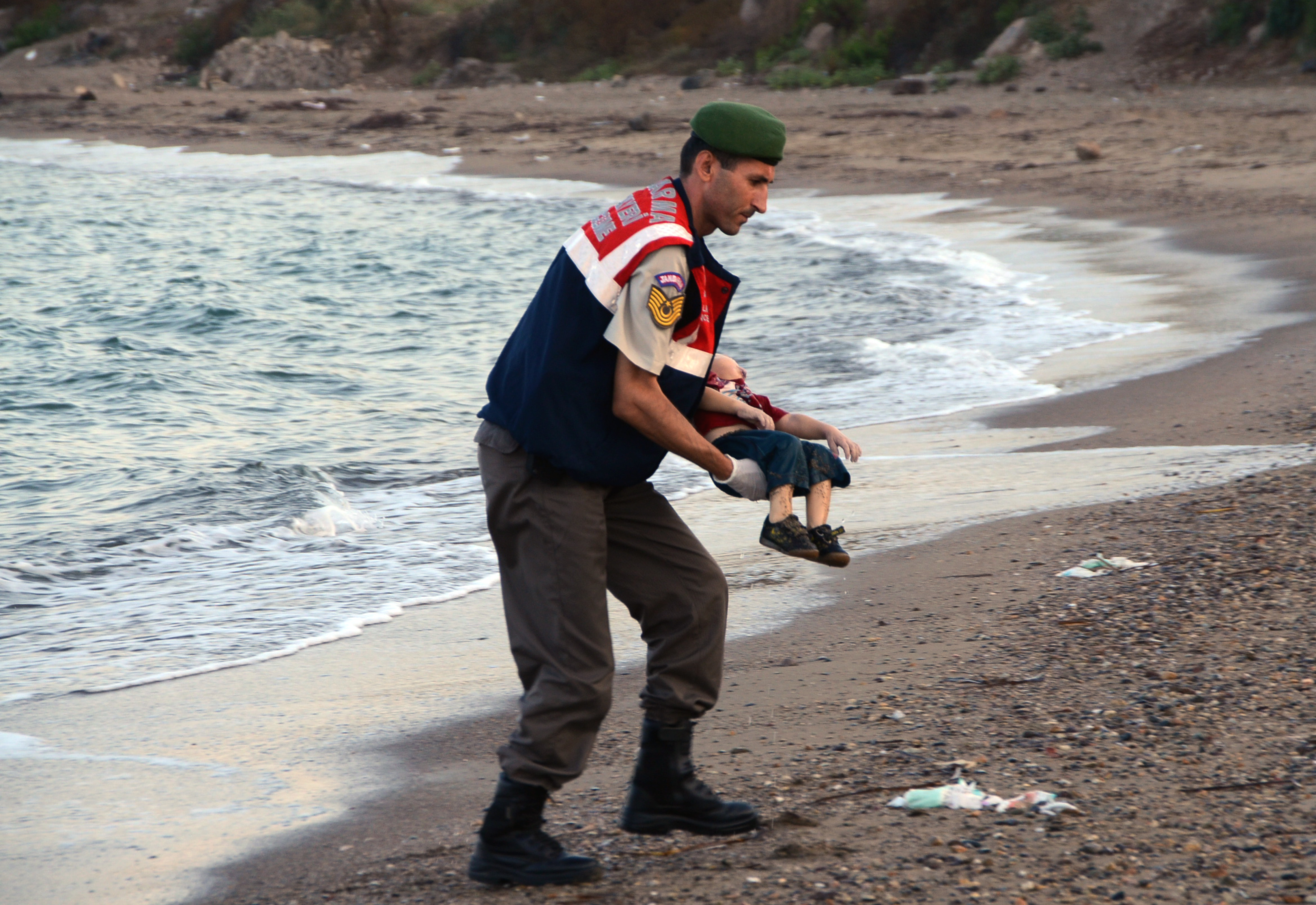 Syrian migrant tragedy - Drowned Syrian boy Aylan Kurdi - Pictures