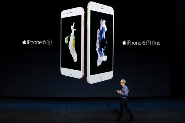 iphones.jpg
