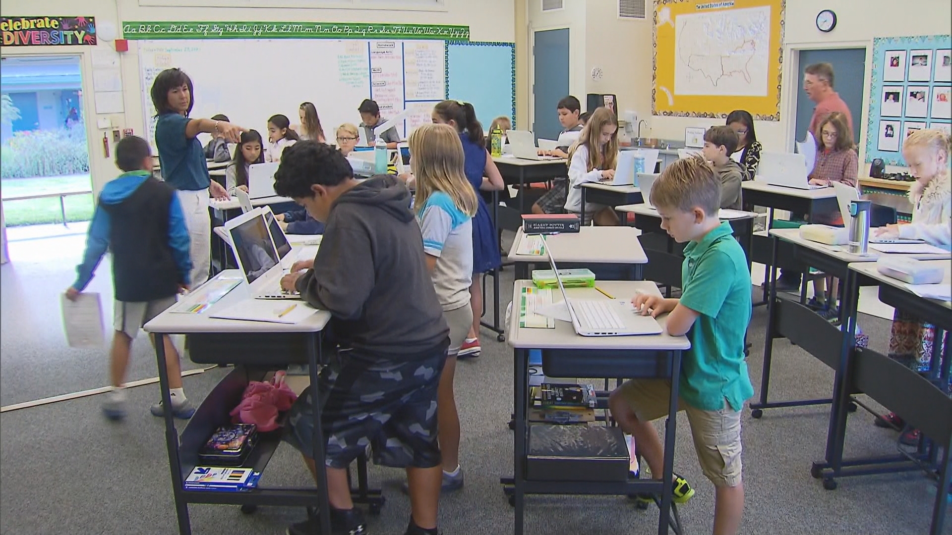 Vallecito Elementary School In Northern California Brings Standing