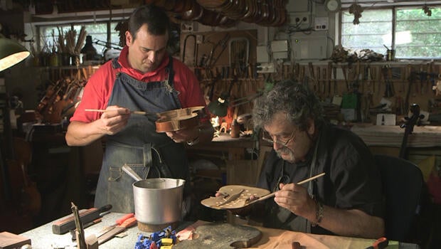 amnon-weinstein-and-son-in-workshop-620.jpg