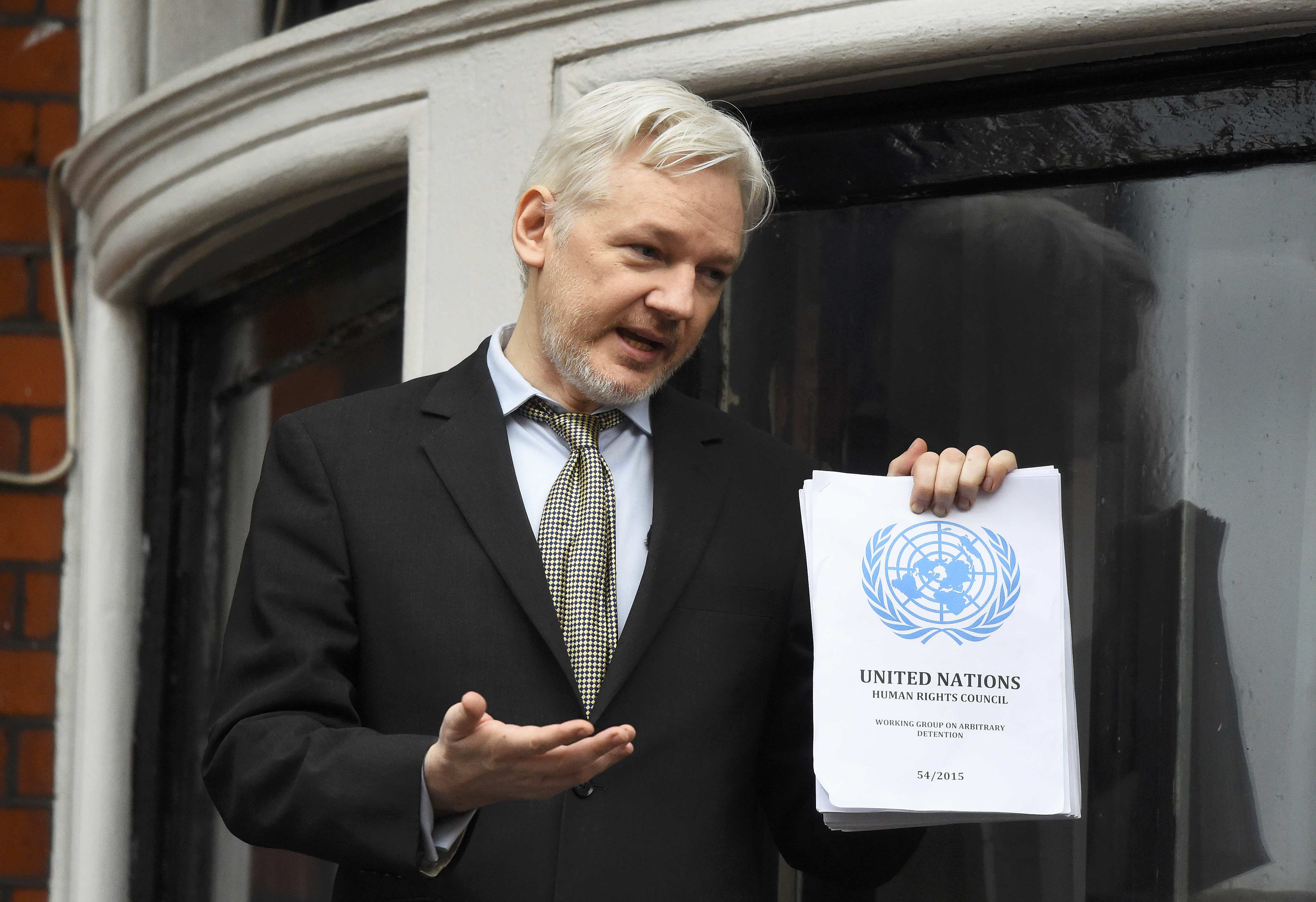Julian Assange, founder of WikiLeaks, loses court appeal to have arrest