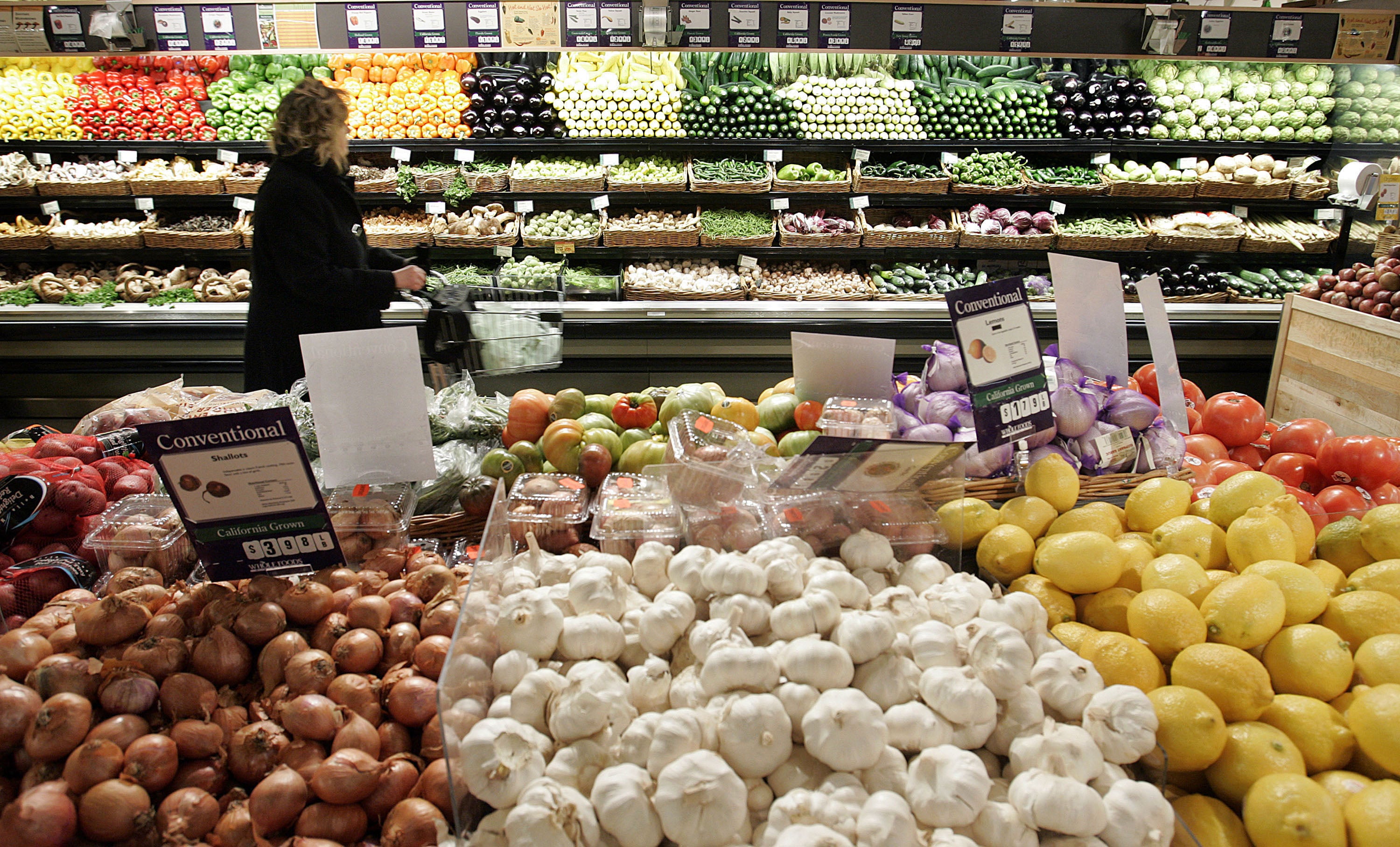 Organic And Genetically Modified Foods Americans Are Split On How They 