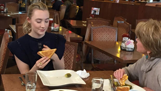 saoirse-ronan-jane-pauley-riverdale-diner-grilled-cheese-620.jpg