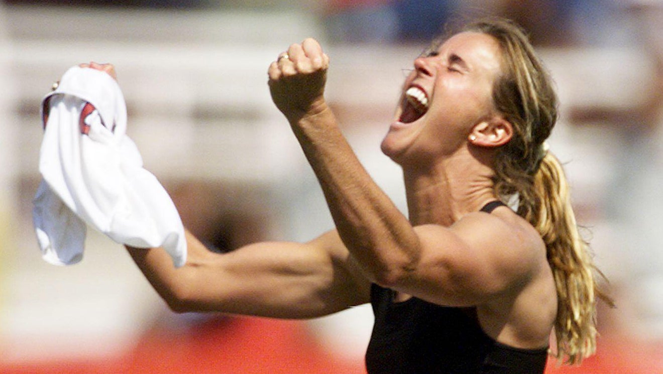 Soccer star Brandi Chastain to donate brain to science ...