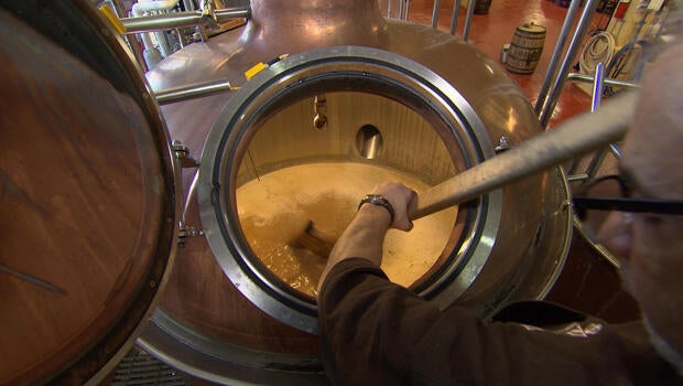 samuel-adams-stirring-mash-620.jpg