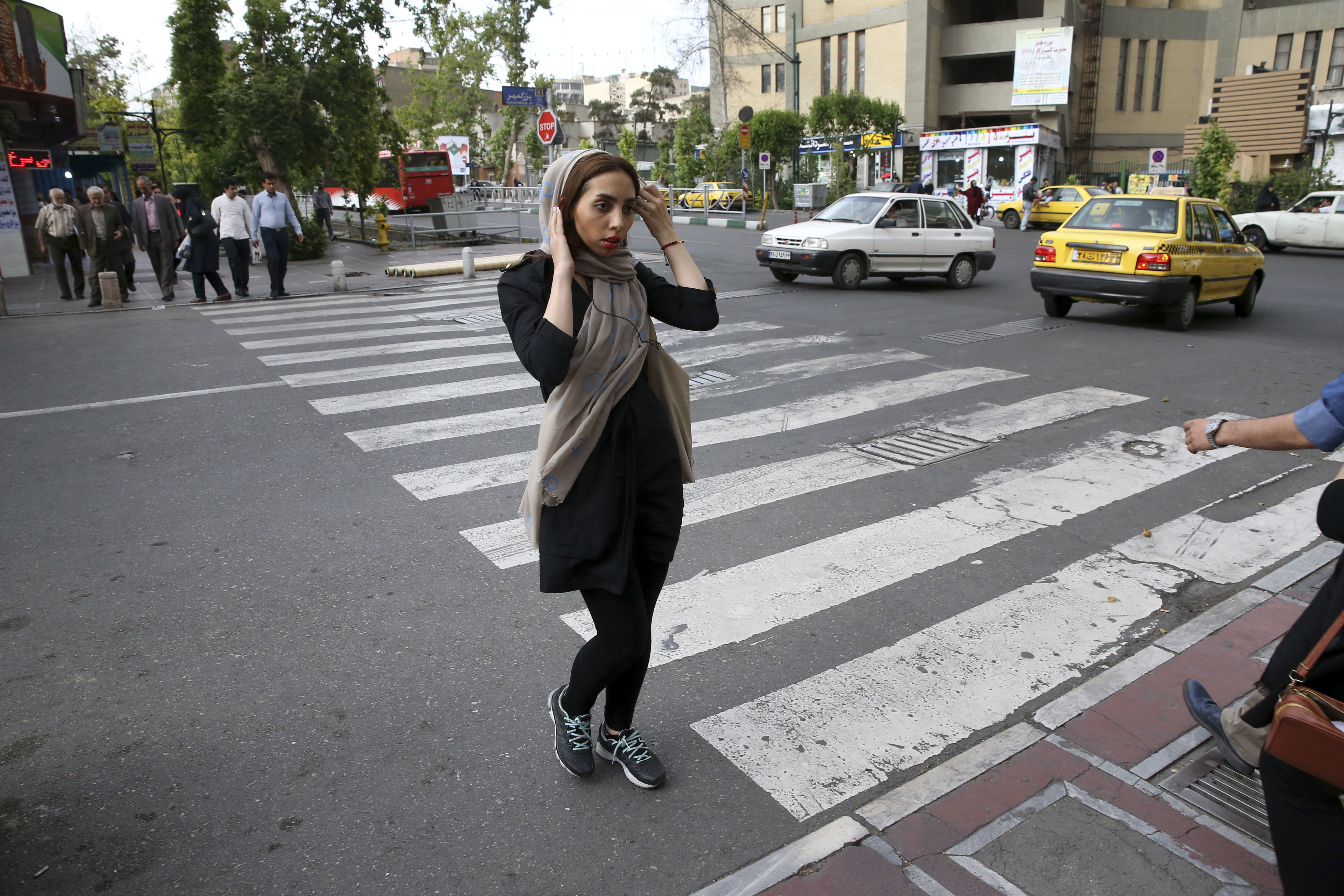 Iranians Worry As Morality Police Go Undercover - Cbs News-2819